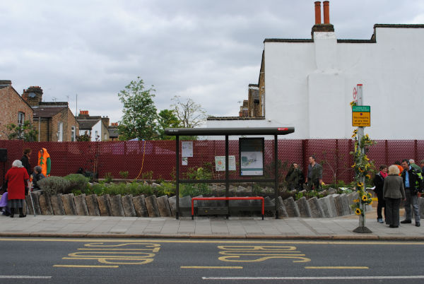 The Edible Bus Stop: from guerrilla garden to Lambeth 'Pocket Park'
