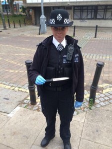 police day knife