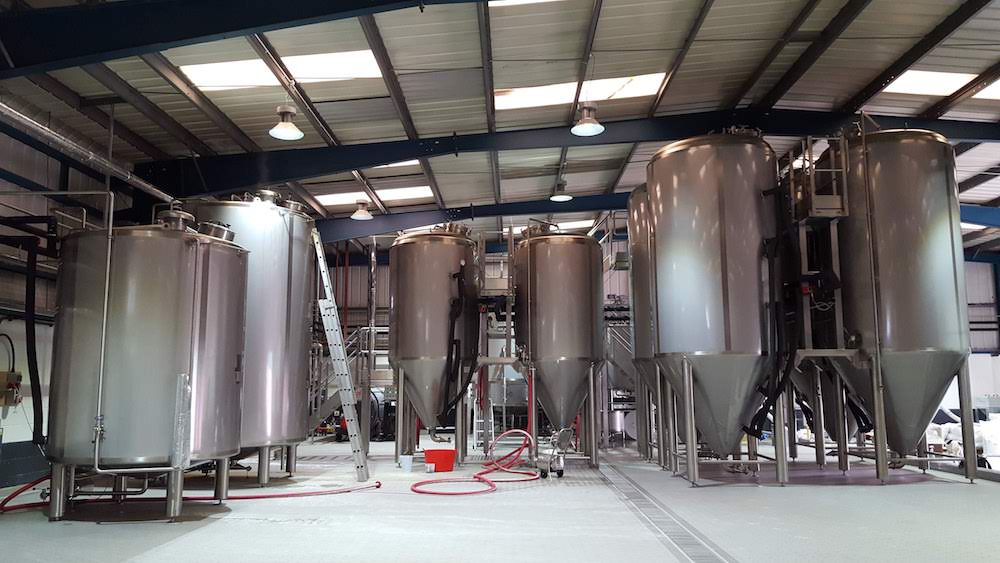 large scale brewing equipment