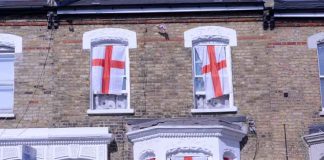 England flags on Rattray Road