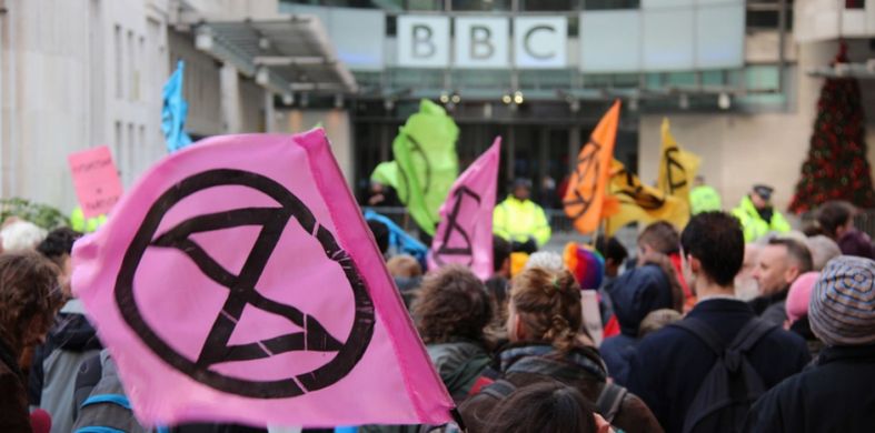 THIS IS NOT A DRILL: Extinction rebellion manual in local ...