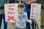 Windsor_Grove_270521_boy-two-banners_DSC6291_1200px