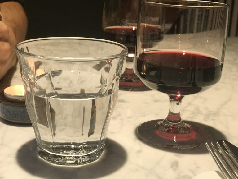 wine and water glasses