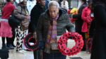 woman with memorial wraeth